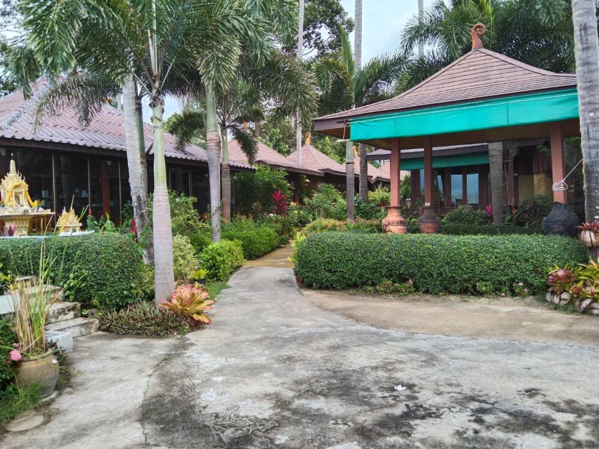 Lipa Bay Resort Lipa Noi Eksteriør bilde