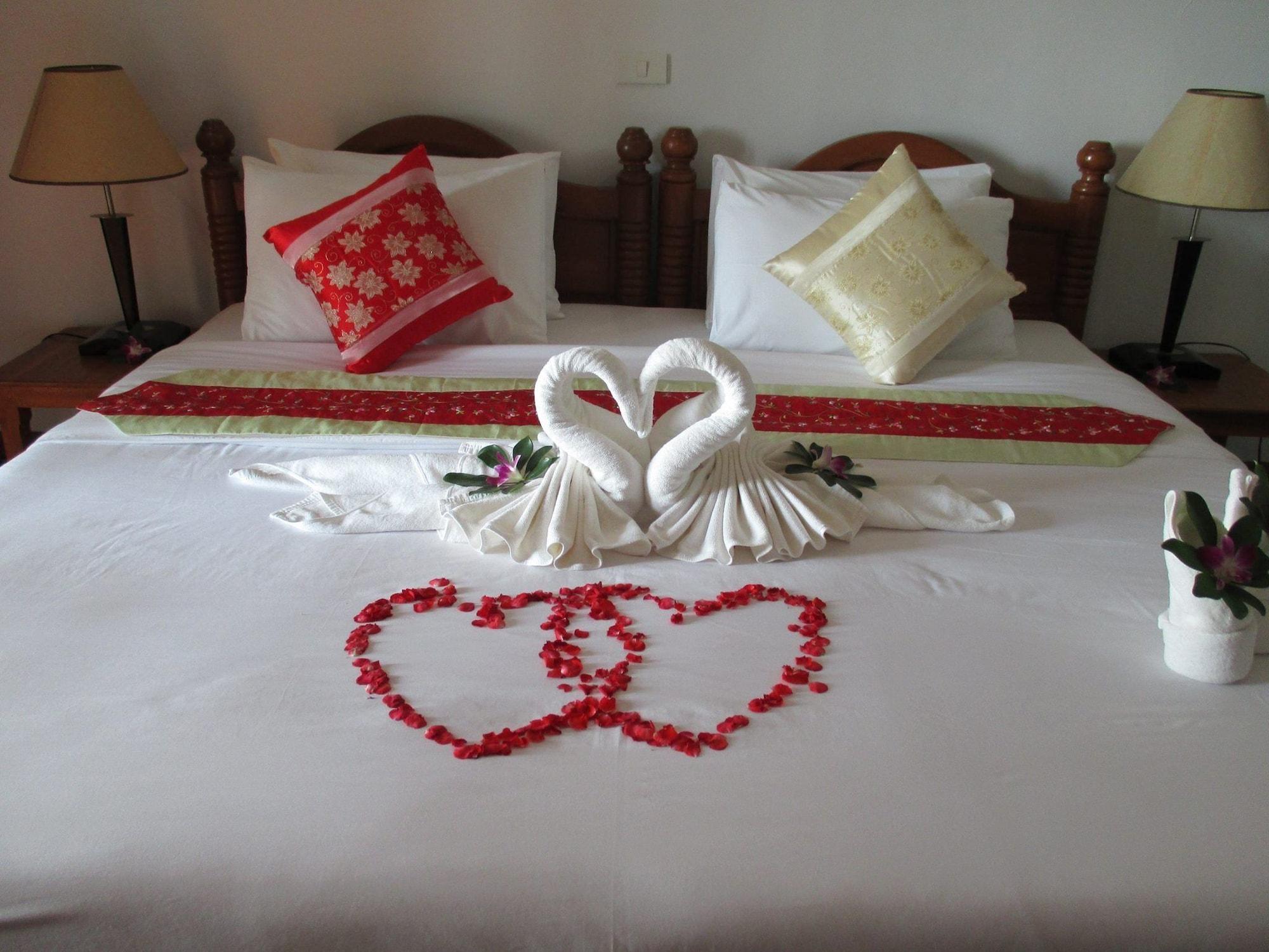 Lipa Bay Resort Lipa Noi Eksteriør bilde