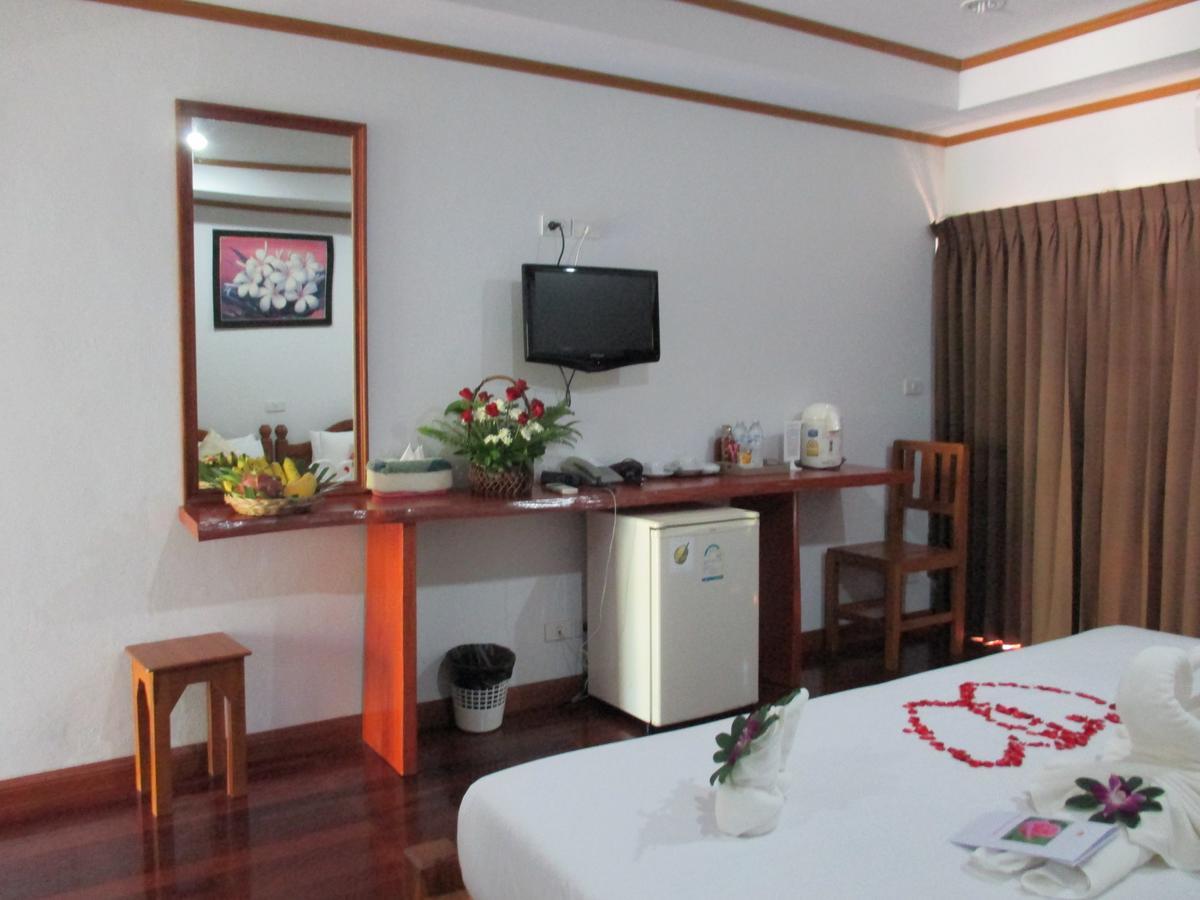 Lipa Bay Resort Lipa Noi Eksteriør bilde